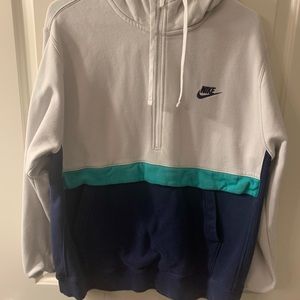 Nike Colorblock quarterzip hoodie, size L